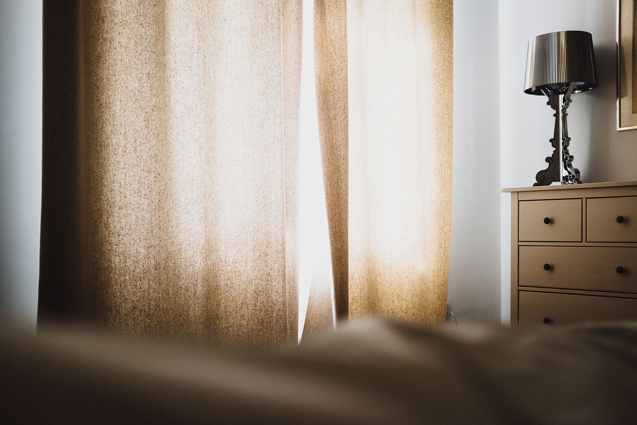 bedroom, lampshade, curtain, brown bedroom, bedroom, bedroom, lampshade, curtain, curtain, curtain, curtain, curtain